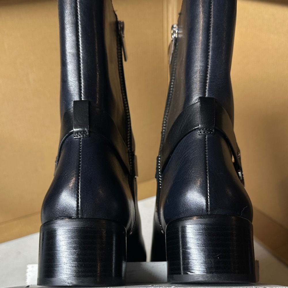 Michael Kors Turner Black Leather Ankle Boots New Size 8 - Picture 14 of 17